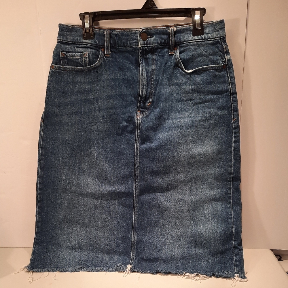 A.n.a Classic Blue Denim Skirt Sz 8